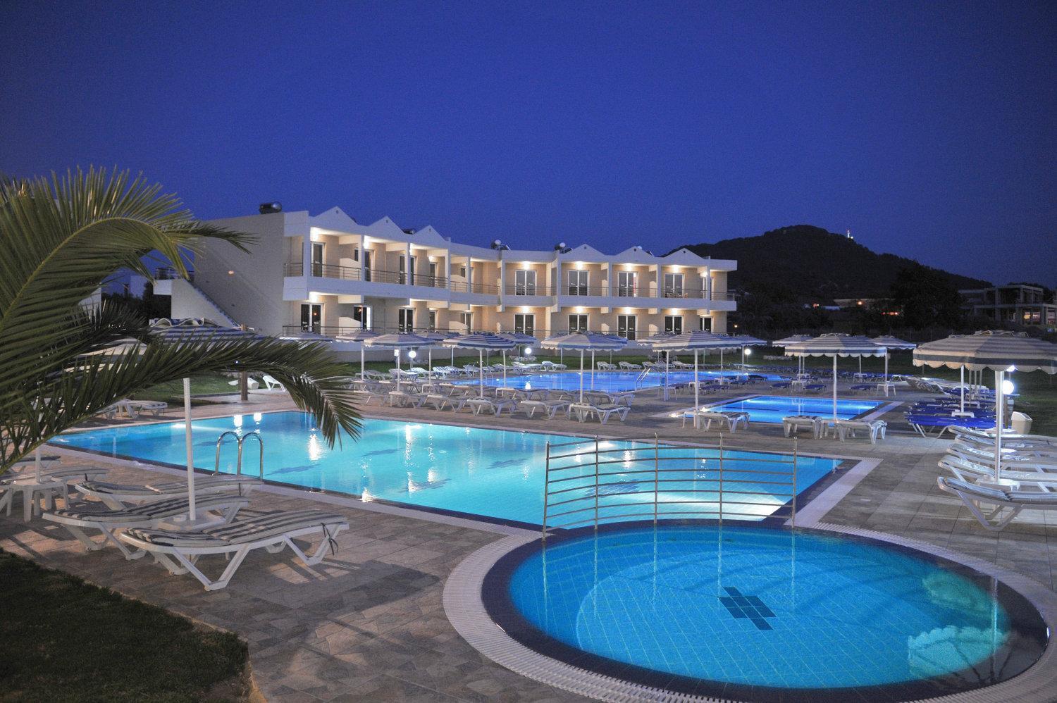 Emerald Hotel Kremasti Exterior photo